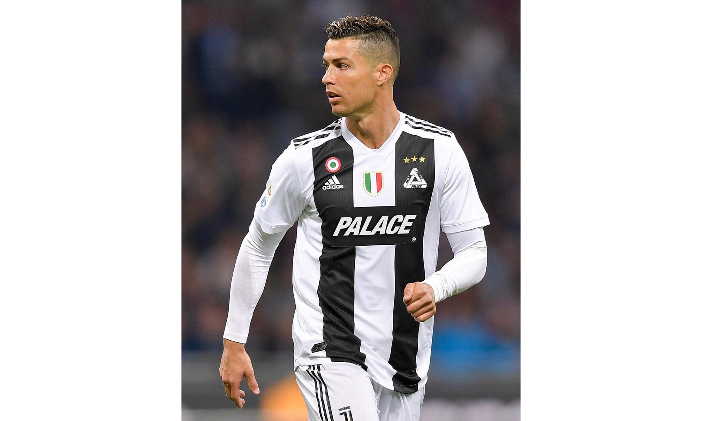 詹姆斯最近场均28.3分8.3篮板8.5助攻！今天险带队逆转！