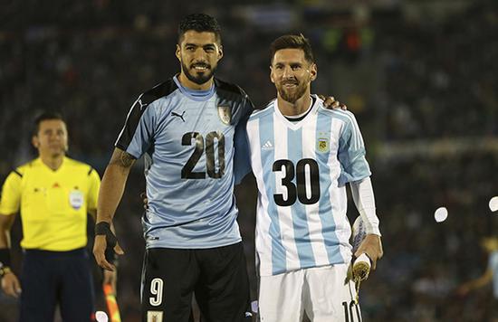 越来越卷的真人互动游戏赛道，《失业了，我获得了亿万游戏财产！》靠什么能杀出重围