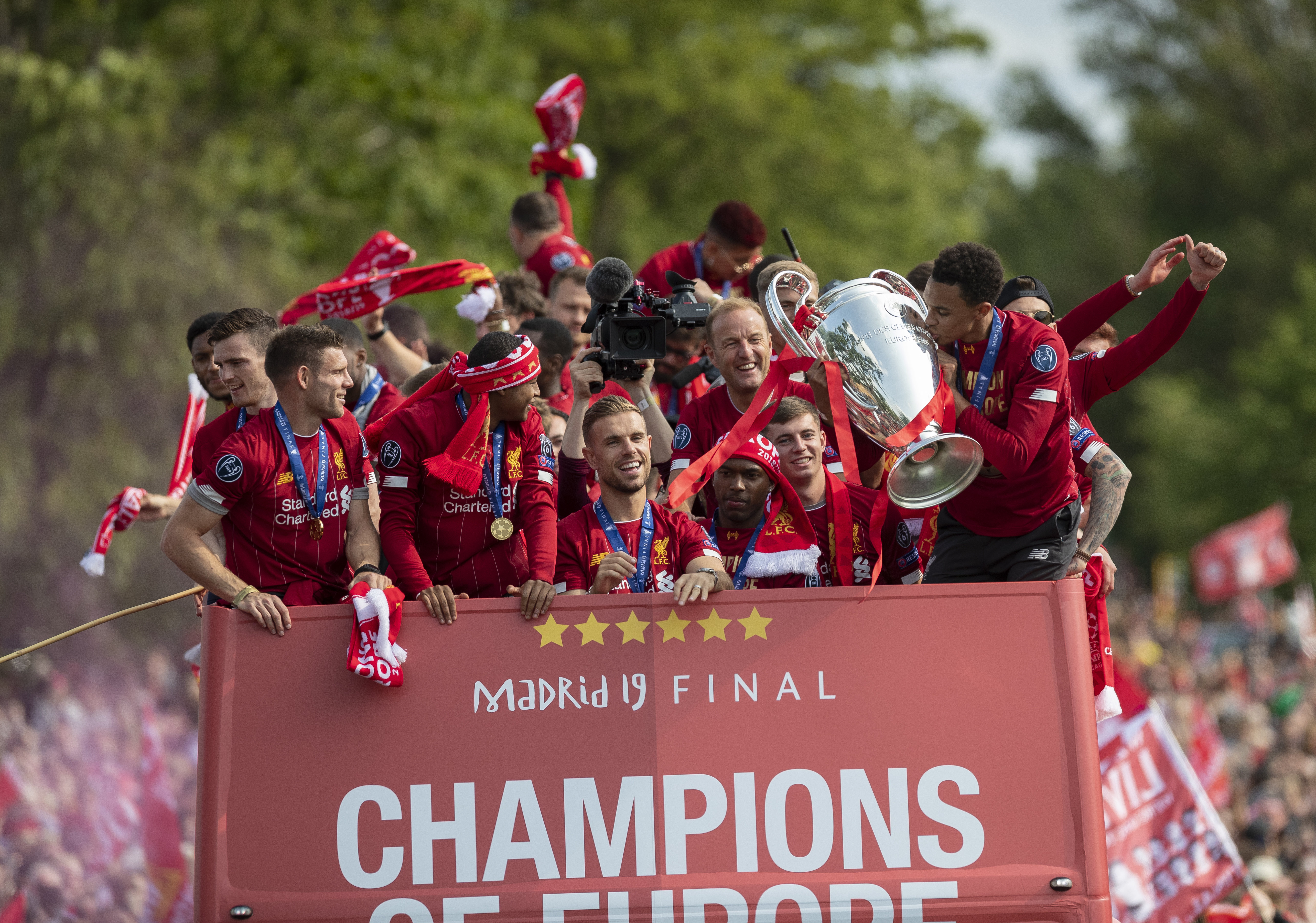 美少女游戏《夺人所爱才是爱》上架Steam 支持中文