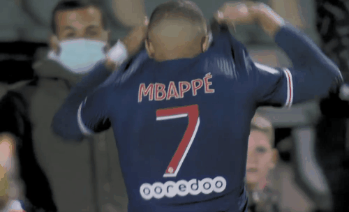 杨鸣：赵继伟的回归对我们非常重要，稳住局势的时候能及时站出来