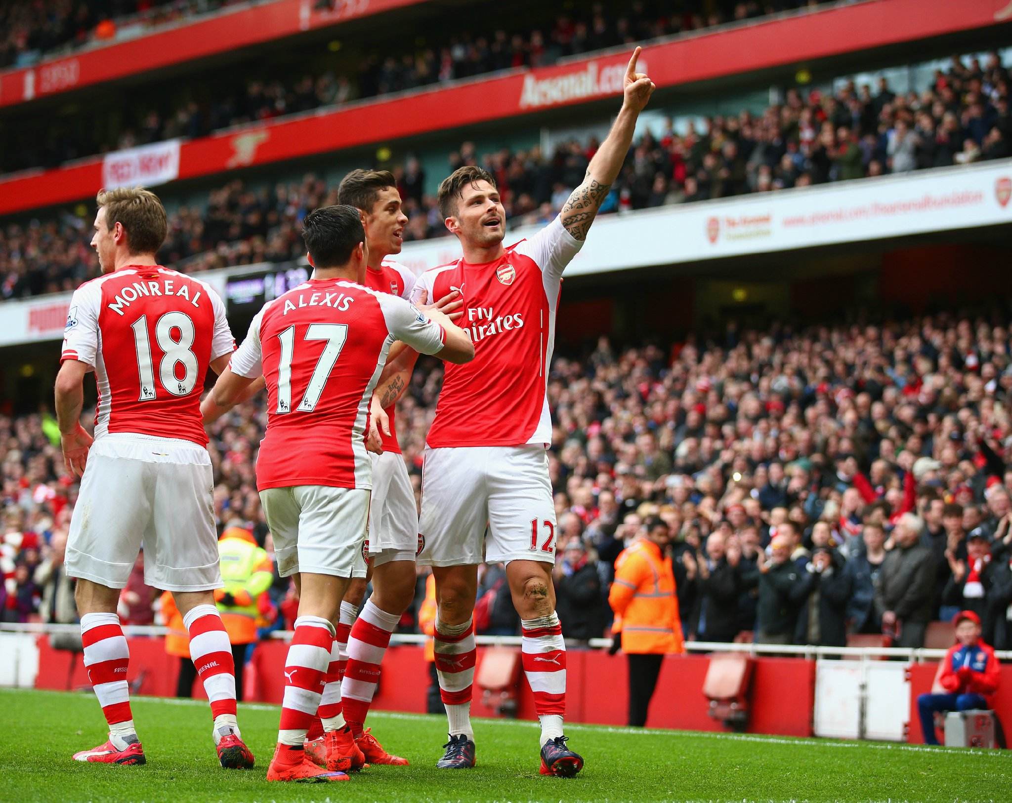 [图]路易斯失点米内罗进球被吹 申花0-2神户胜利船