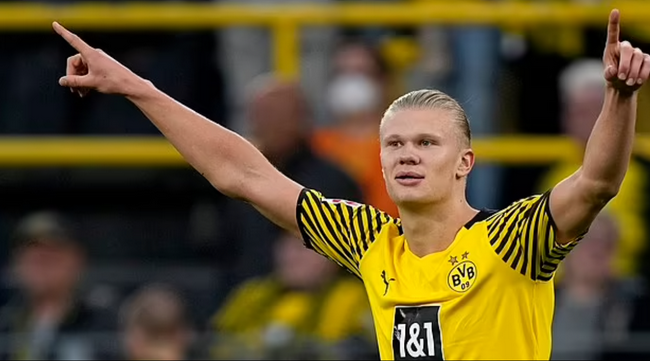 维拉“寒王”，已进化成英超新型前腰代表